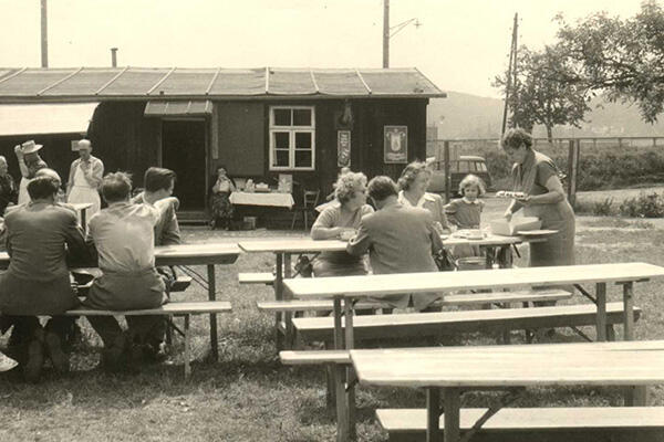 Im Garten des Vereinsheim bis 1972 im Badehaus des Neckar-Freibads